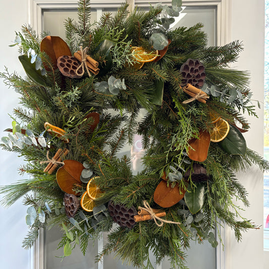 Cinna-mazing Winter Wreath